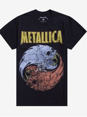 Hot Topic Metallica Skull Yin Yang Black Graphic Print